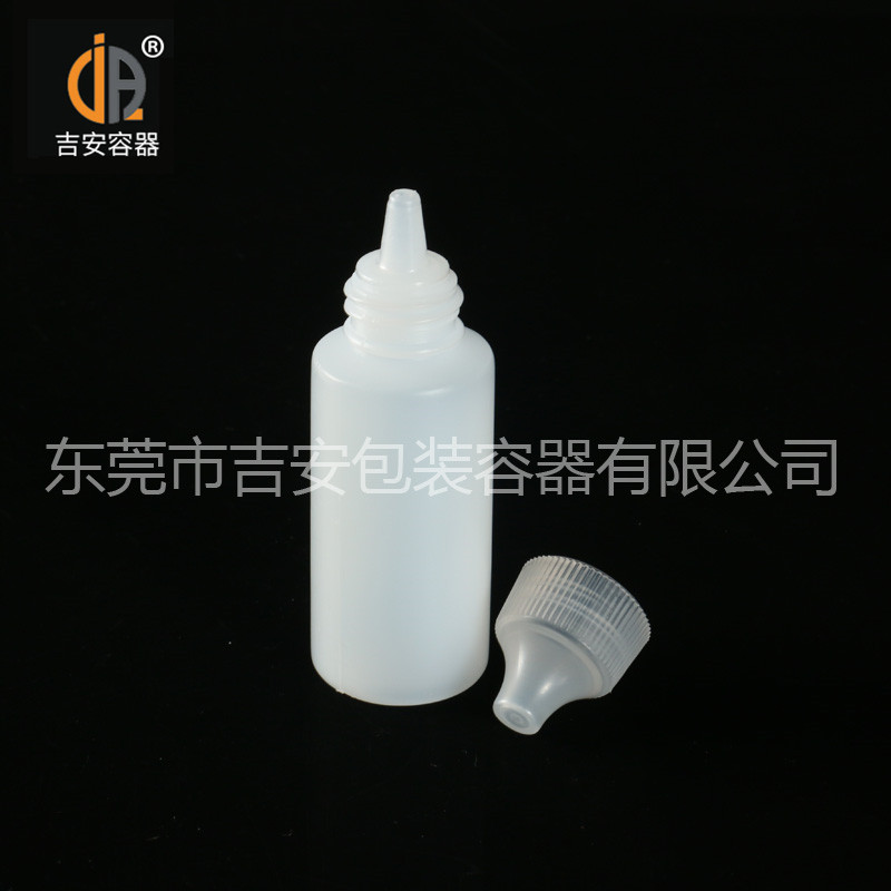 吉安容器20ml指甲油瓶產(chǎn)品細節(jié) 吉安容器20ml指甲油瓶產(chǎn)品細節(jié)